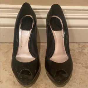 Dior Black Miss Patent Leather Pumps US 6.5