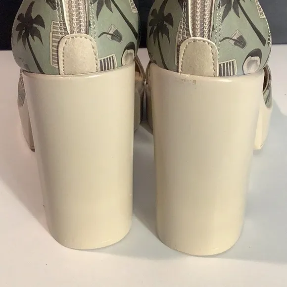 DOGO Shoes Vegan Leather Ivory Platform Coconut Palm Tree Sandal Shoe Sz 37 US 7