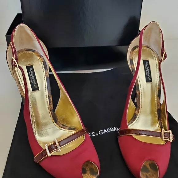 Dolce &amp; Gabbana Red Heels with High Slender Heel and Open Toe Design
