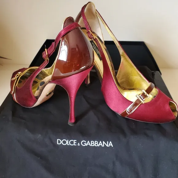 Dolce &amp; Gabbana Red Heels with High Slender Heel and Open Toe Design