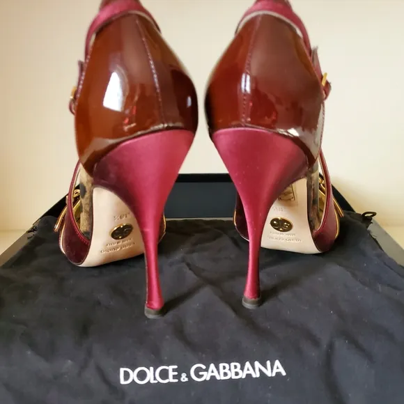 Dolce &amp; Gabbana Red Heels with High Slender Heel and Open Toe Design