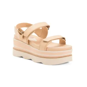DOLCE VITA French Vanilla Izak Wedge Sandals