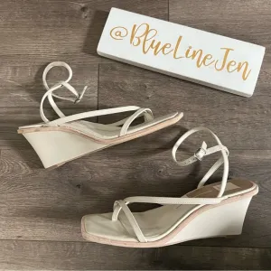 Dolce Vita Gemini Wedge Sandals NWOT