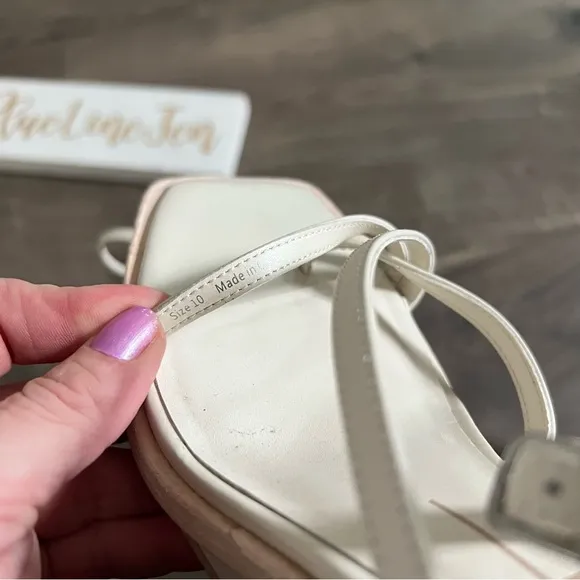 Dolce Vita Gemini Wedge Sandals NWOT