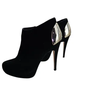 Dolce Vita Size 7.5 Elegant Black High Heel Gold Plated Ankle Suede Boots Sexy