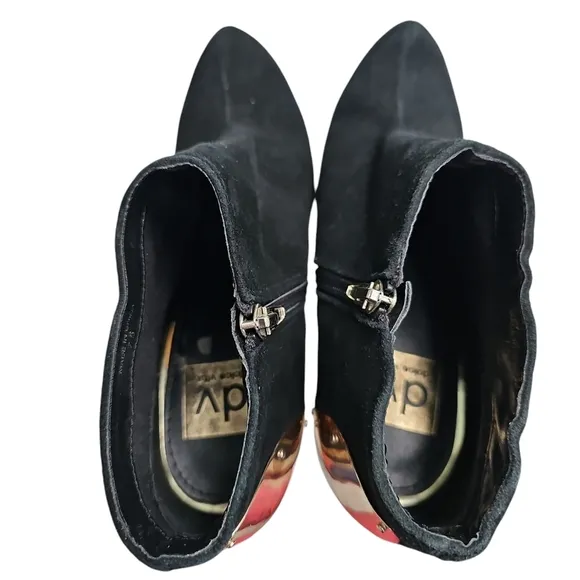 Dolce Vita Size 7.5 Elegant Black High Heel Gold Plated Ankle Suede Boots Sexy