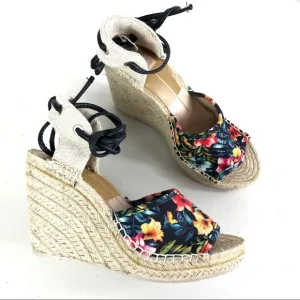 Dolce Vita Wedge Sandals Size 9M