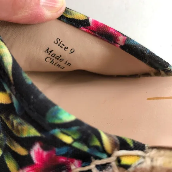 Dolce Vita Wedge Sandals Size 9M