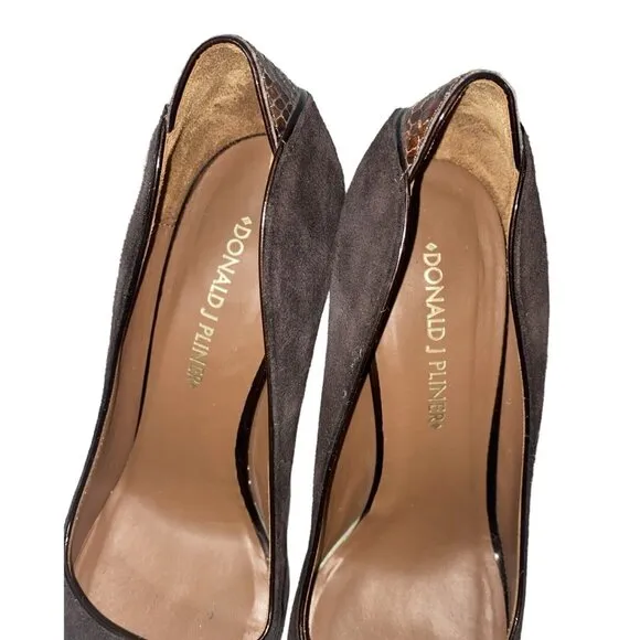 Donald J Pliner Brown Suede Snakeskin Dawn Pumps Heels Size 6