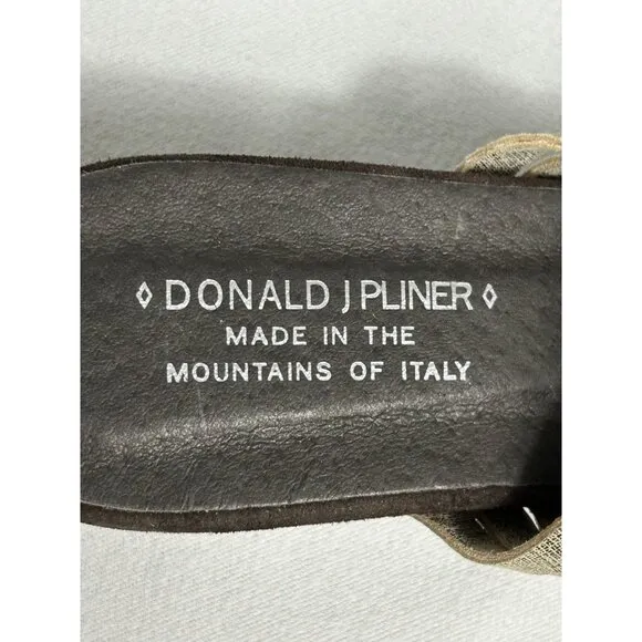 Donald J Pliner Glorie Wedge Sandals in Pewter - Sz 10