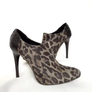 Donald J Pliner Leopard platform booties! Size 7m
