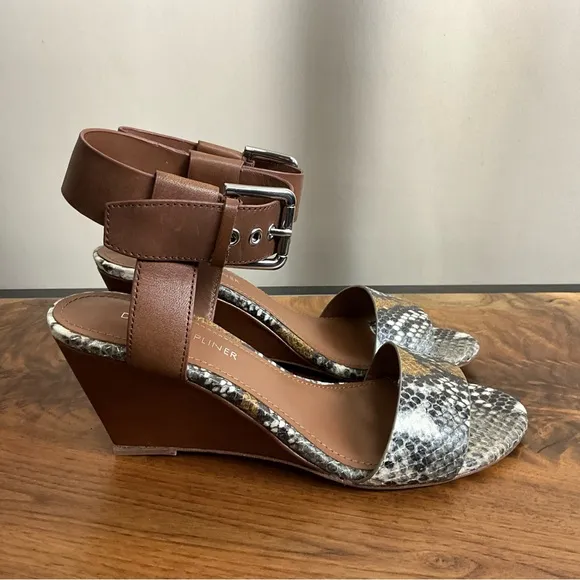 Donald J Pliner Tan Snake Print Leather Wedge Sandal, New in Box