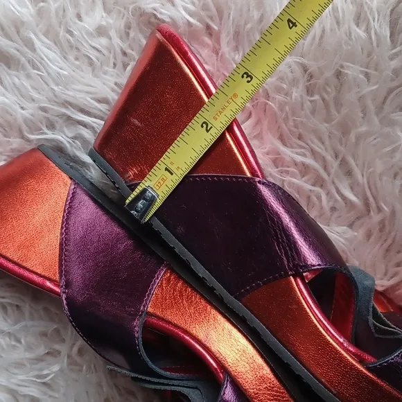 Donald J Pliner  wedge sandals