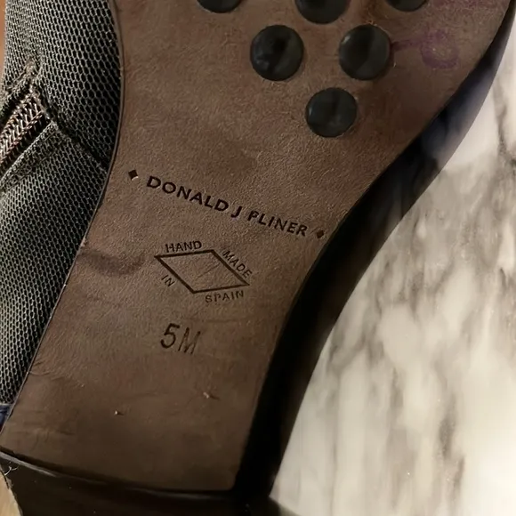 Donald Pliner dark brown tall boots