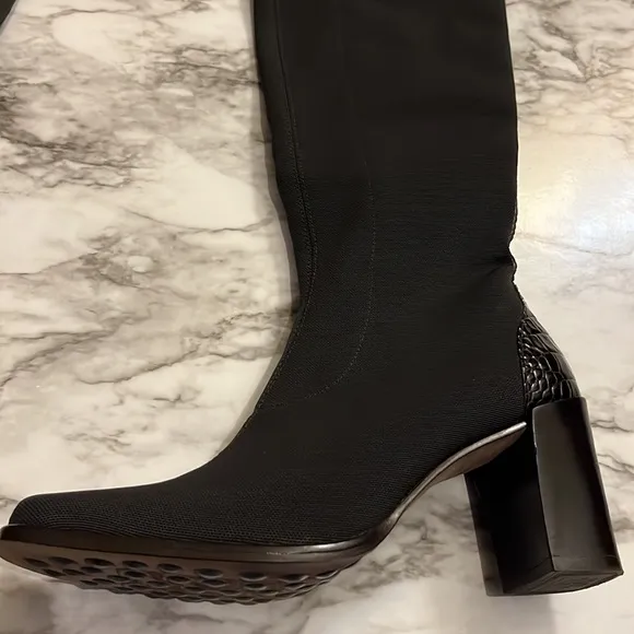 Donald Pliner dark brown tall boots