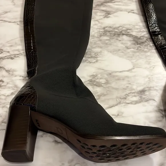 Donald Pliner dark brown tall boots