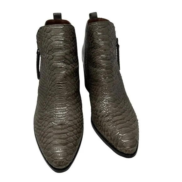 Donald Pliner Edyn Cut Snake Metallic Distressed Leather Ankle Boots Size 10