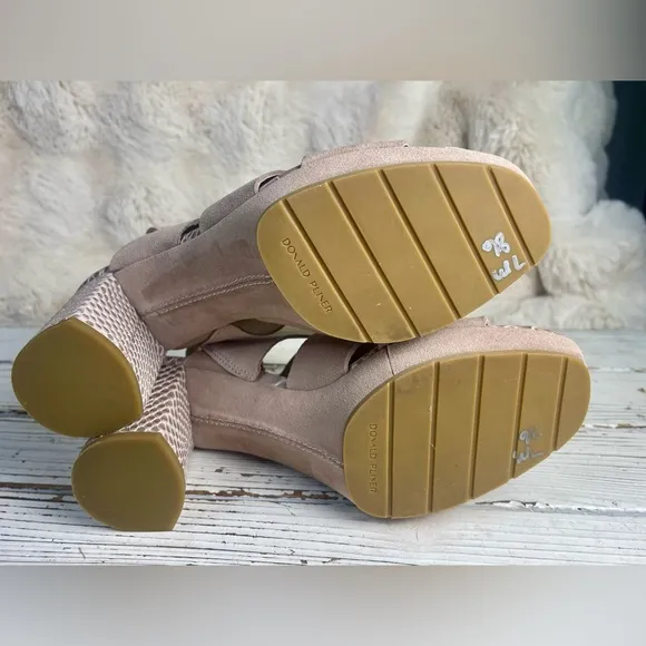 Donald Pliner Geneva Mauve Suede Snakeskin Embossed Leather Block Heel Sandals
