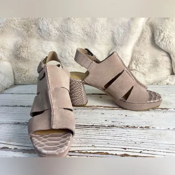 Donald Pliner Geneva Mauve Suede Snakeskin Embossed Leather Block Heel Sandals