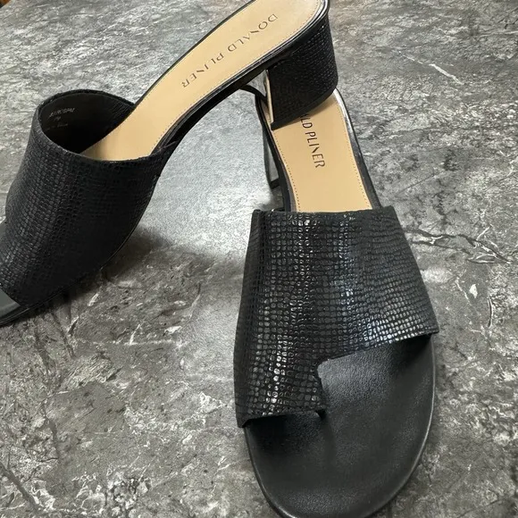 Donald Pliner Womens Melros Block Heel Sandals Pebbled Metallic Black Leather 11
