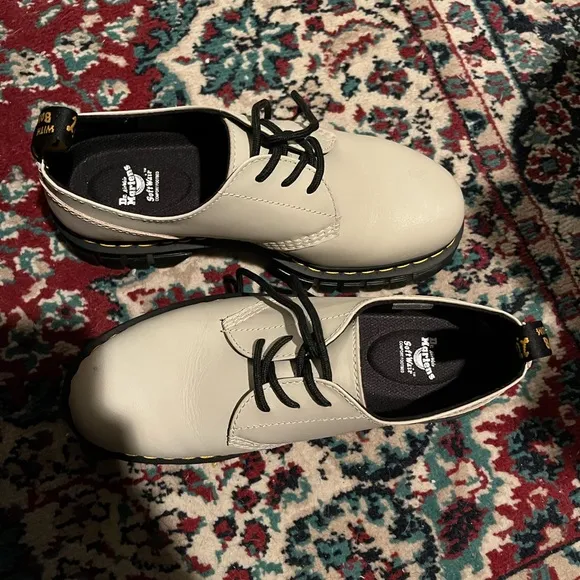 Dr. Martens AUDRICK NAPPA LEATHER PLATFORM SHOES