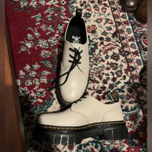 Dr. Martens AUDRICK NAPPA LEATHER PLATFORM SHOES