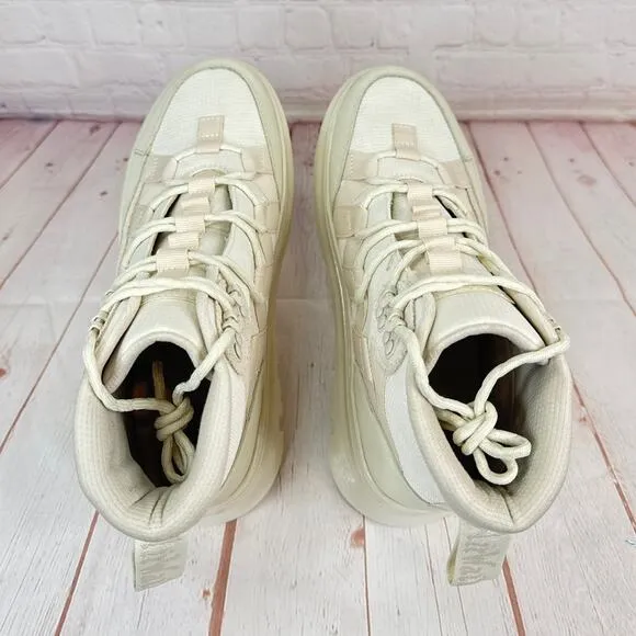 Dr. Martens Boury Utility Combat White Boots Mens Size 9/Women’s Size 10