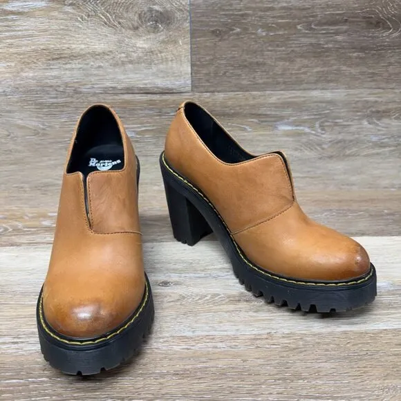 Dr. Martens Cordelia Tan Leather Platform Heels. Women’s size 8