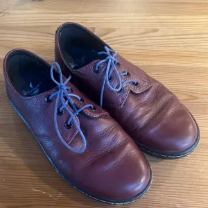 Dr. Martens holborn Red Oxford Shoes Size 8