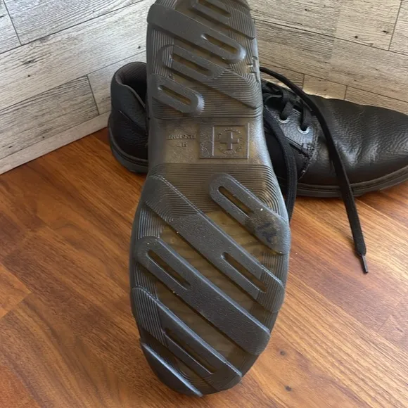 Dr.‎ Martens Men’s Rockbridge Black Oxford Shoes Size 12