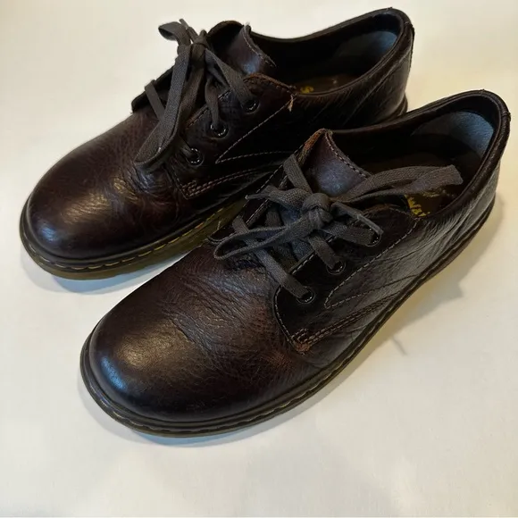 Dr. Marten's Unisex Andre Casual Oxford Lace-up Shoes