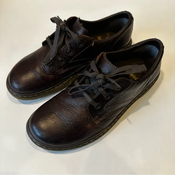 Dr. Marten's Unisex Andre Casual Oxford Lace-up Shoes