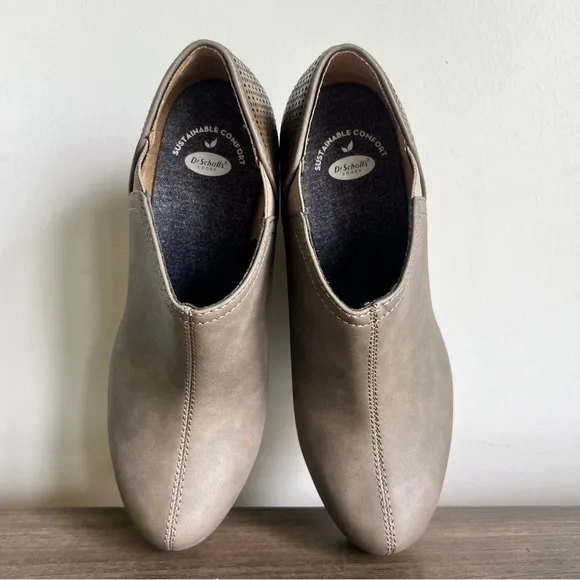 Dr Scholl's Harlow Taupe Women's Wedge Boot Size 10 Wide SKU#24637