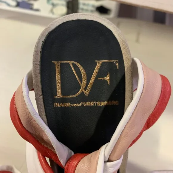 DVF Colorblock Leather Sandals, Size 10