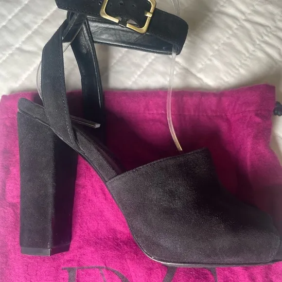 DVF Rebel Suede Platform Block Heel Sandals Diane Von Furstenberg black Sz 6.5