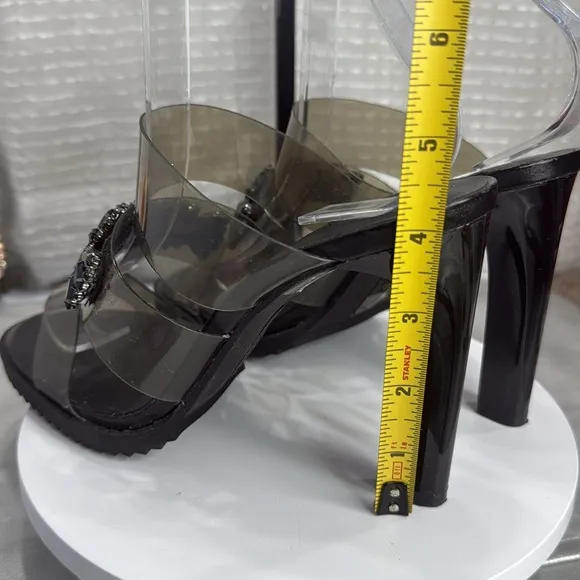 (E2) Karl Lagerfeld Paris Women's Brently Heels (Size 6.5M/37B)