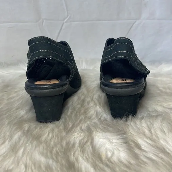 Earth Shoe Cascade Black Suede Wedge Slingback Sandals Sz 5.5