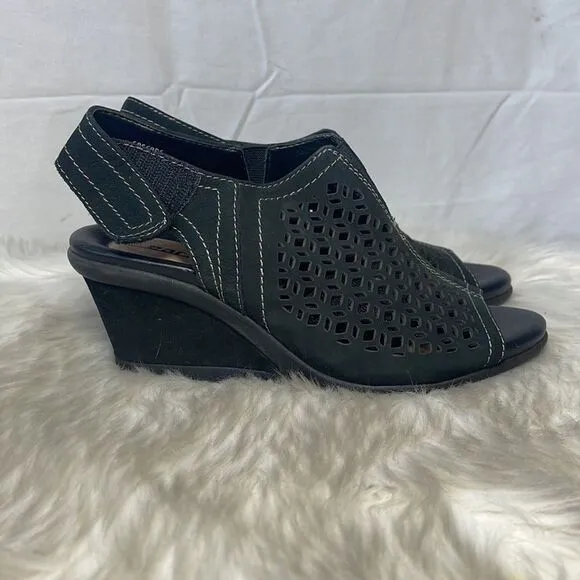 Earth Shoe Cascade Black Suede Wedge Slingback Sandals Sz 5.5