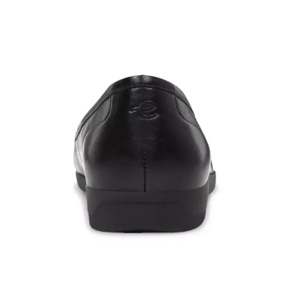 Easy Spirit Devitt Loafer in Black New in Box Size 8