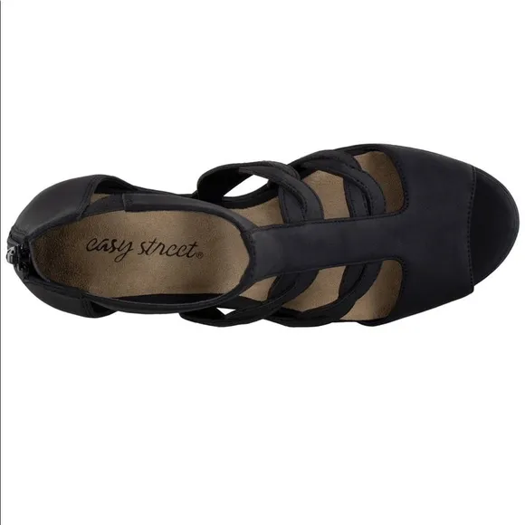 Easy Street Daughtry Women’s sandals