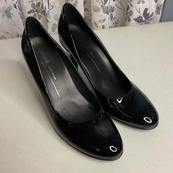 Ecco Elegant Black Women's Pumps size 40 (9) 4 inch heel
