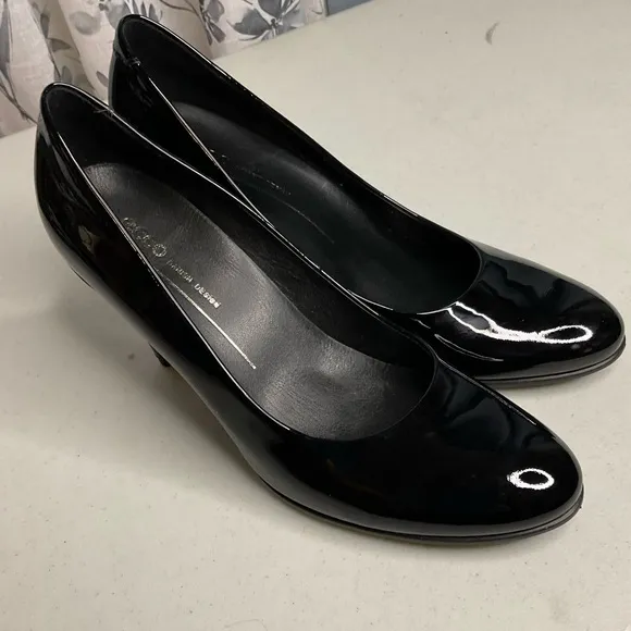 Ecco Elegant Black Women's Pumps size 40 (9) 4 inch heel