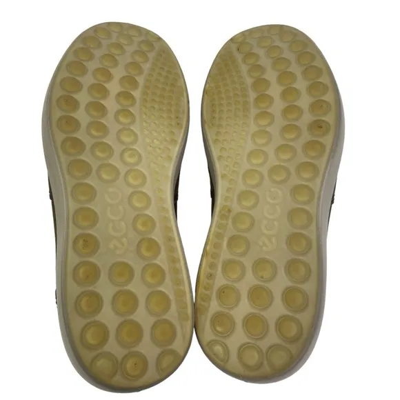 Ecco Men’s Soft Leather Casual Lace Shoes