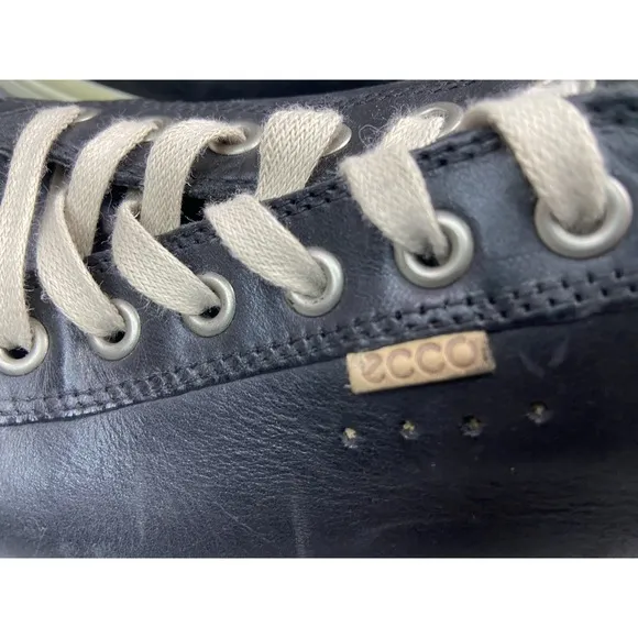 Ecco Shoes Sneakers Women 41 US 9.5 Navy Blue Soft 7 Leather Sneaker Casual