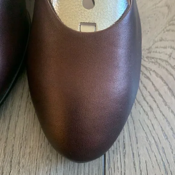 Ecco woman’s heel shoes very beautiful color