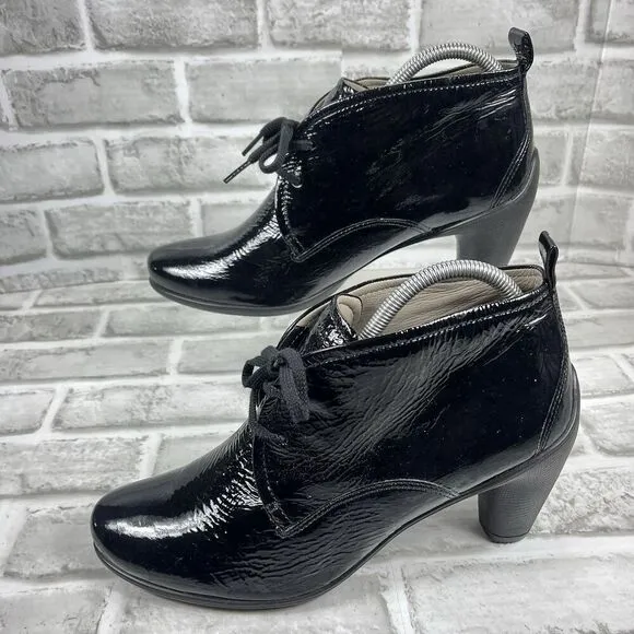 Ecco Womens Patent Leather Sculptured65 Block Heel Ankle Boots Size 41 - 10/10.5