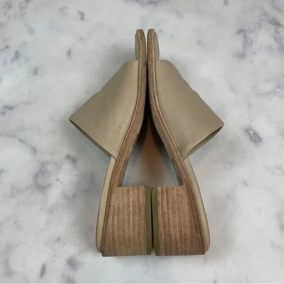Eileen Fisher Airy Putty Leather Thong Block Heel Sandals