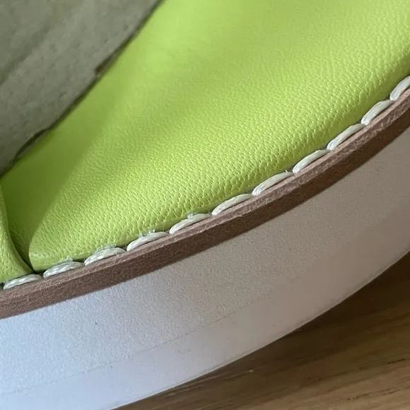 EILEEN FISHER BENE PLATFORM CITRUS LEATHER  WEDGE SANDALS SIZE 8