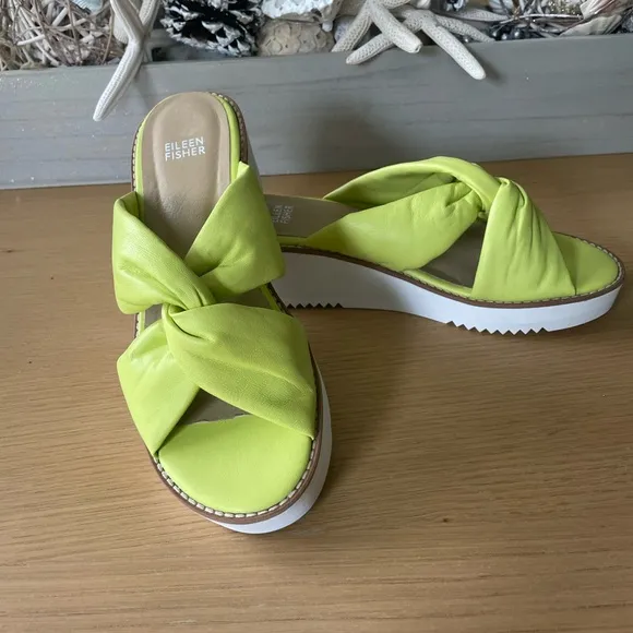 EILEEN FISHER BENE PLATFORM CITRUS LEATHER  WEDGE SANDALS SIZE 8
