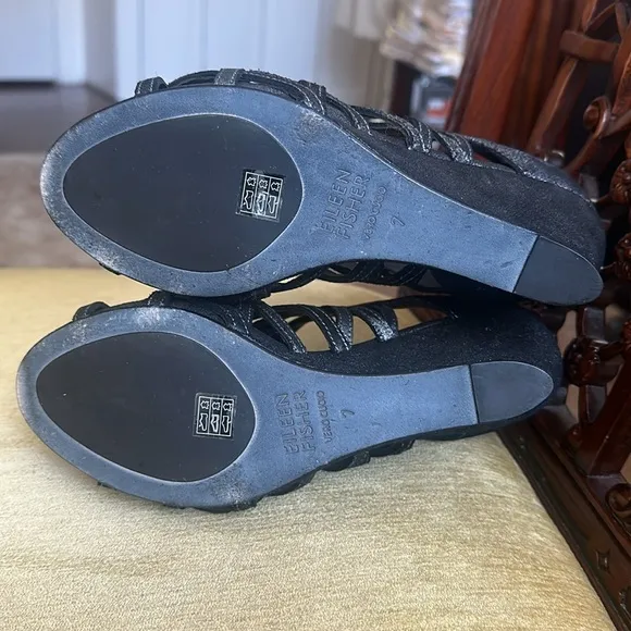 Eileen Fisher Black Metallic Leather Cage Lattice Strappy Wedge Sandals Size 7